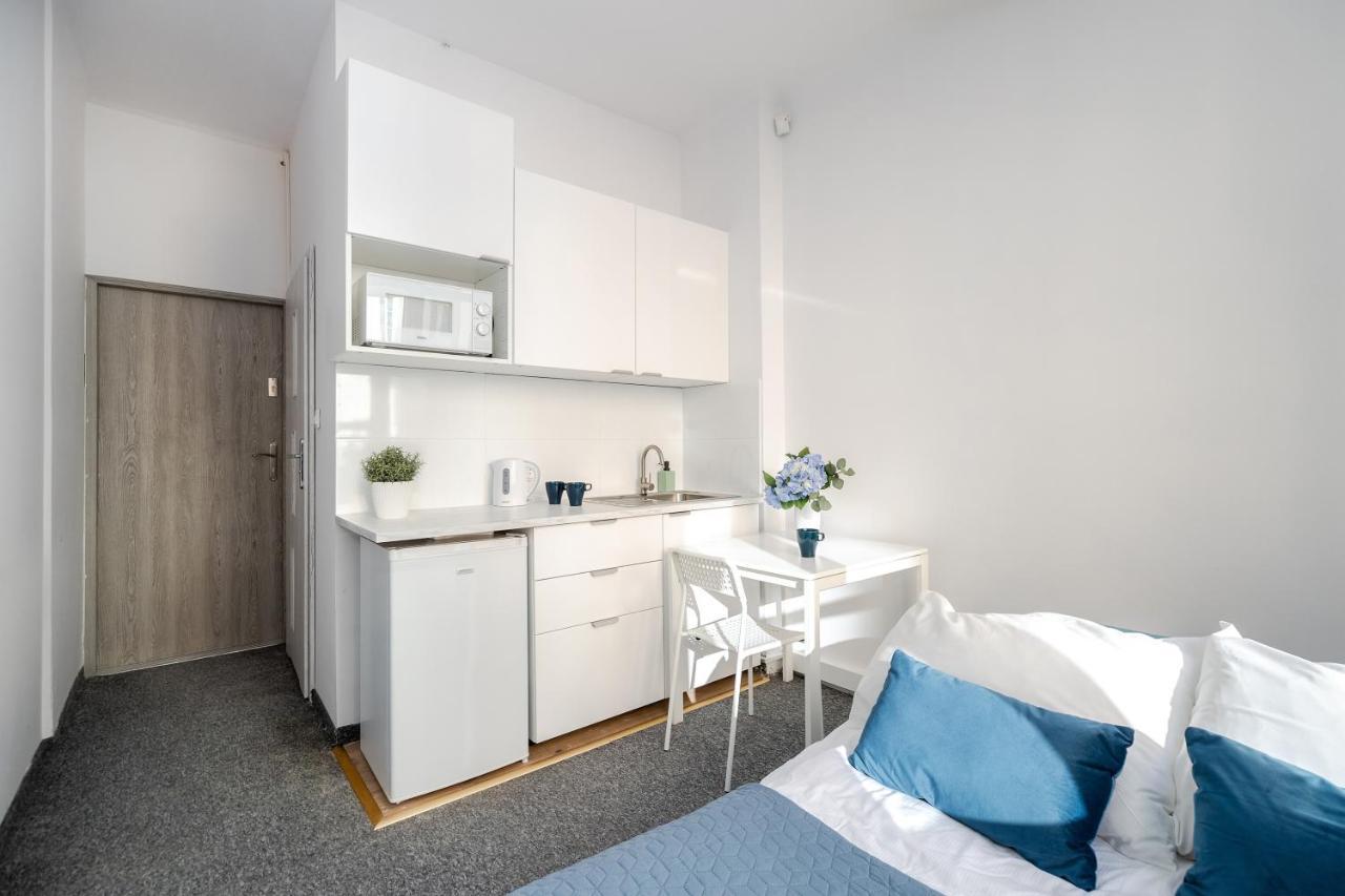 Ministudio W Hostel Solec50 By Metro Station Centrum Kopernika Elektrownia Powisle 23 Unit وارسو المظهر الخارجي الصورة